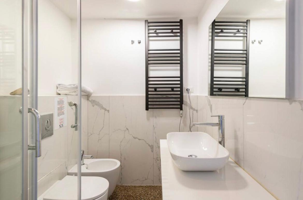 Roma Private Rooms Zewnętrze zdjęcie